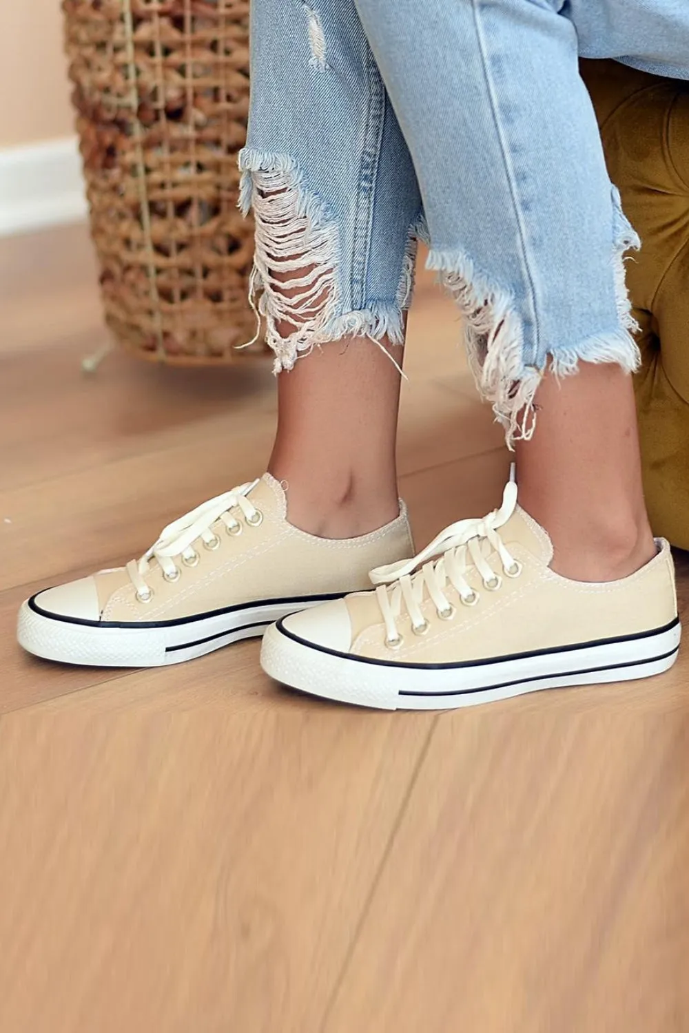 BEIGE CANVAS LACE UP FLAT DESIGNER FASHION TRAINERS