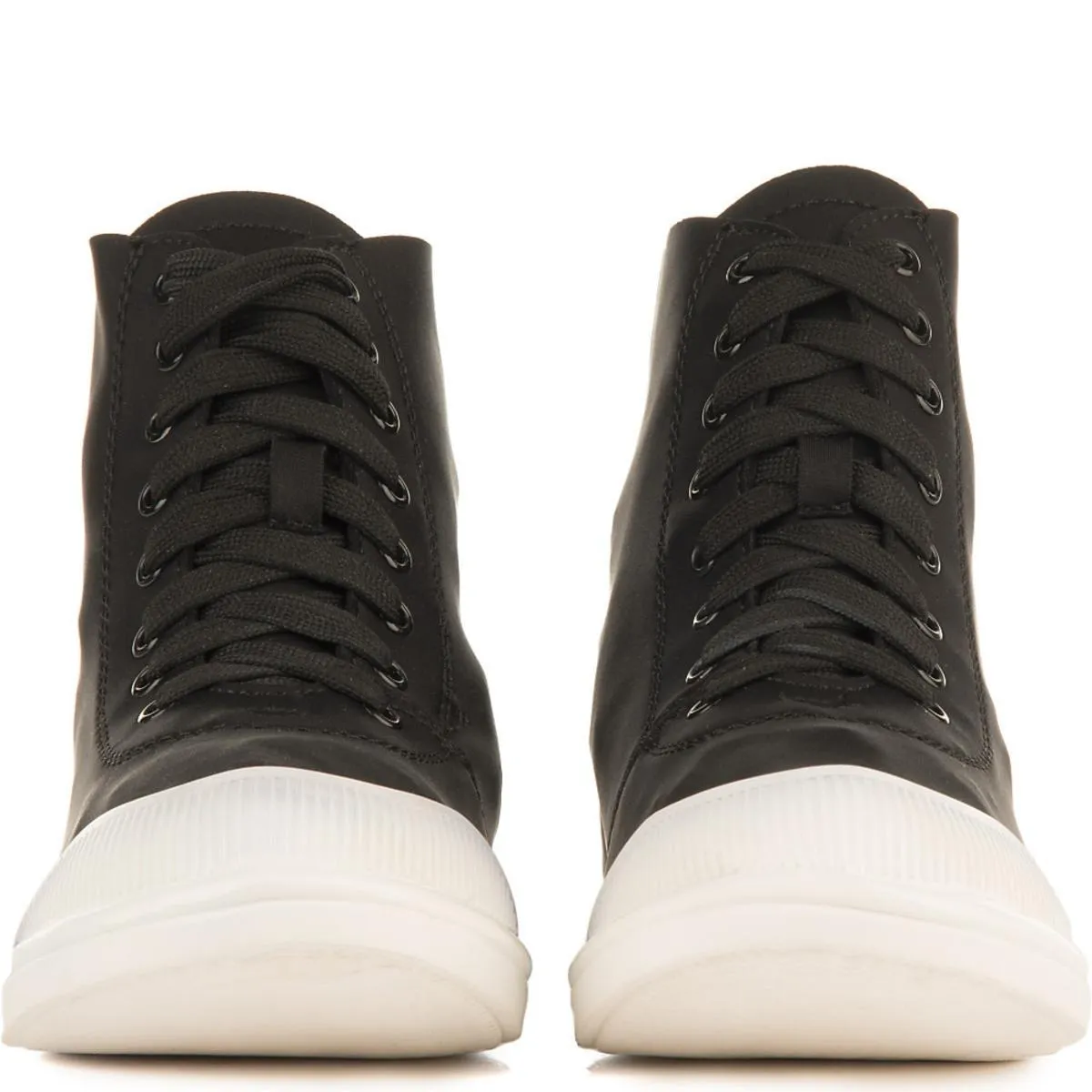 Capricorn-1 Casual Sneaker Black