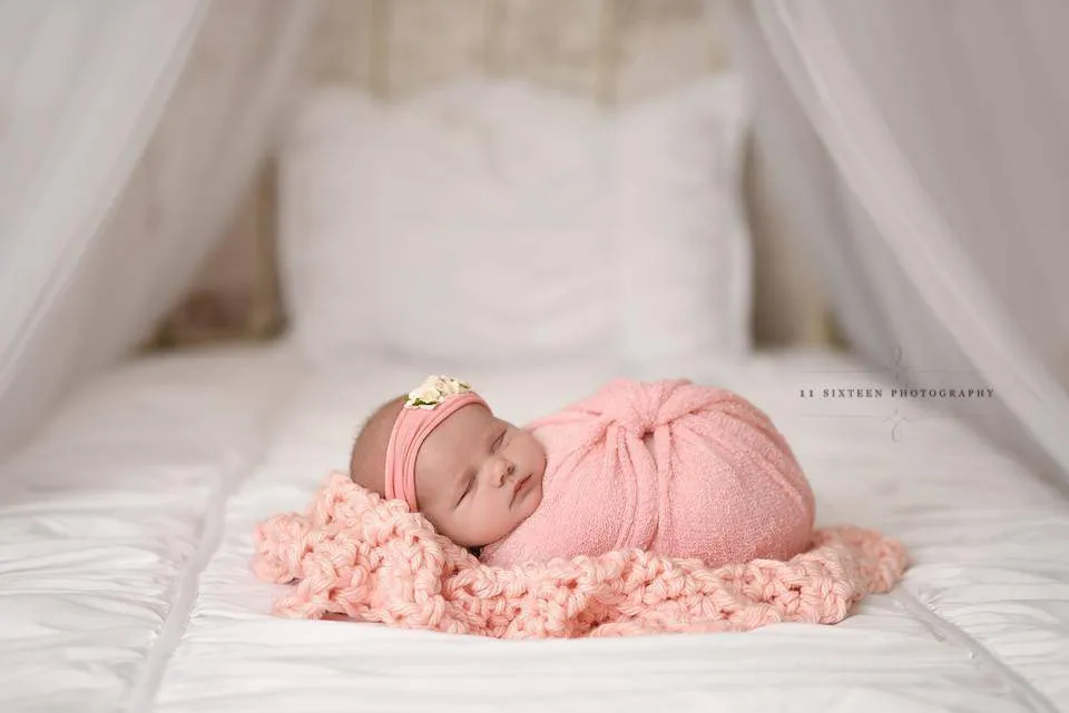 Chunky Light Pink Newborn Baby Blanket