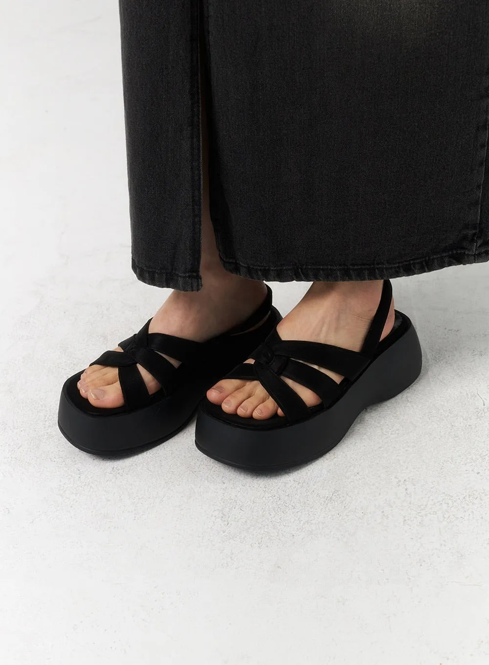 Chunky Platform Sandals CU321