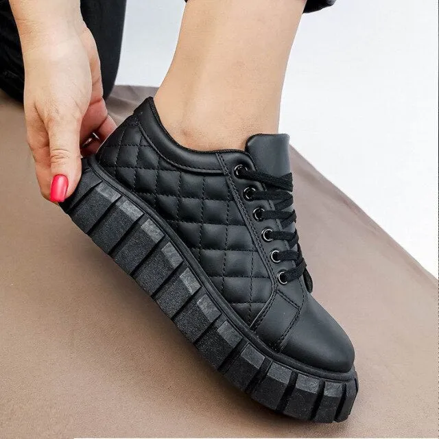 New Large Size Women's Shoes Increased Flat Bottom Strap White Shoes Warm Women Casual Sneakers European and American Style