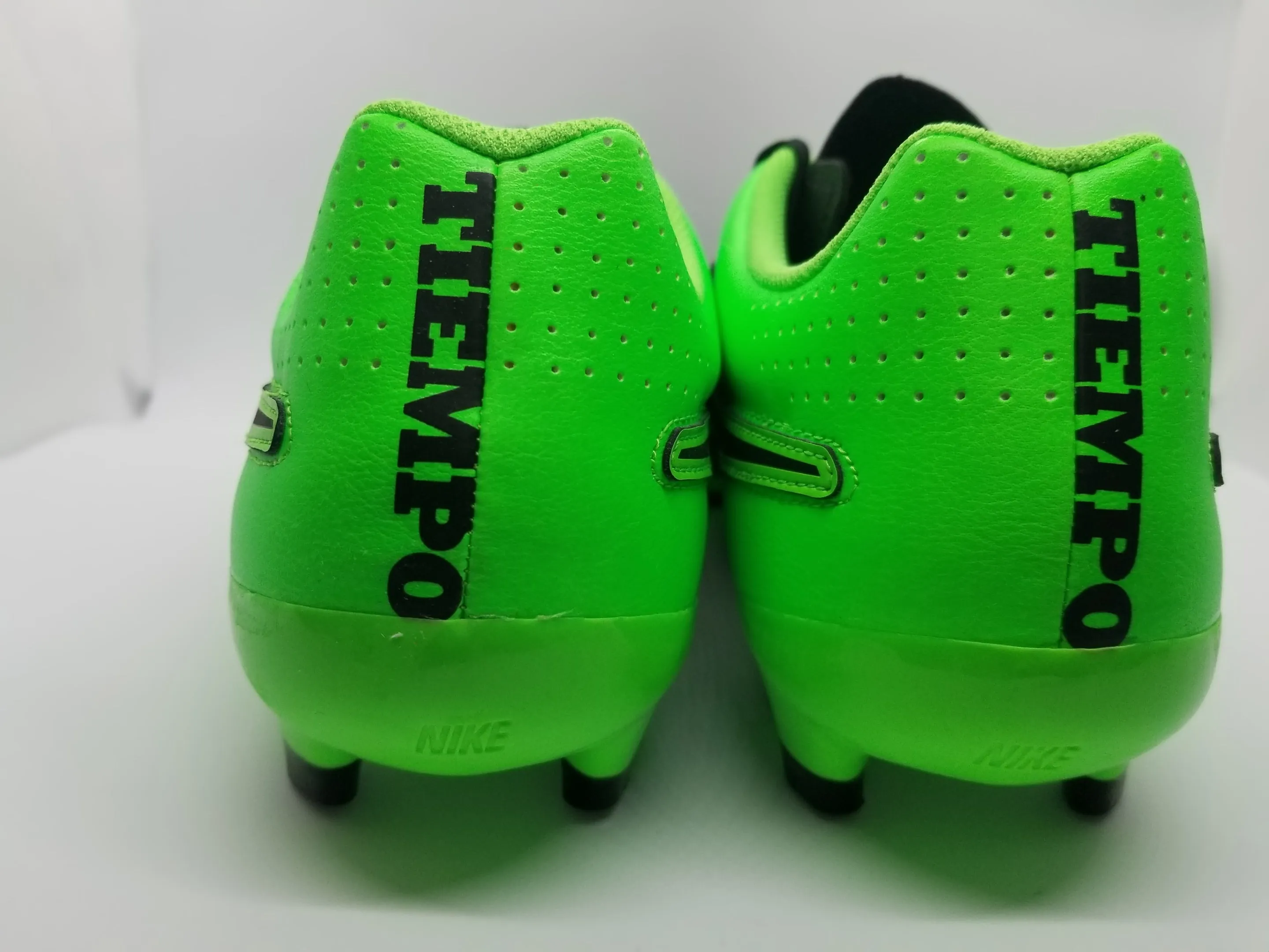 Nike Tiempo Genio FG