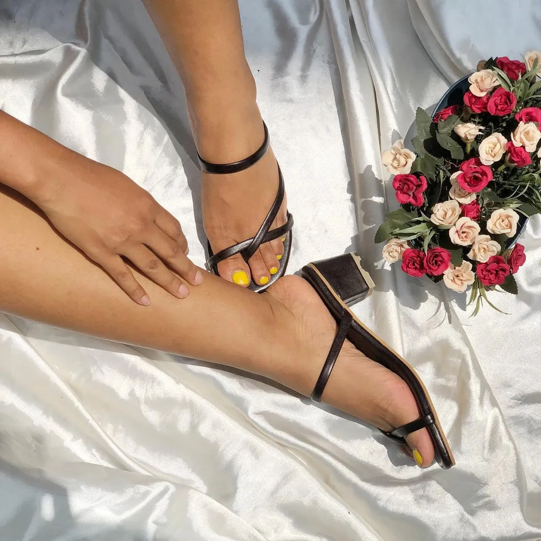 N.N.O Sisi Mules With a 1-inch heel