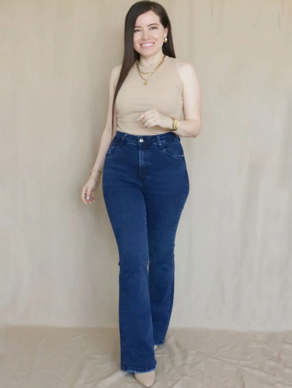 PANTALÓN FLARE JEAN