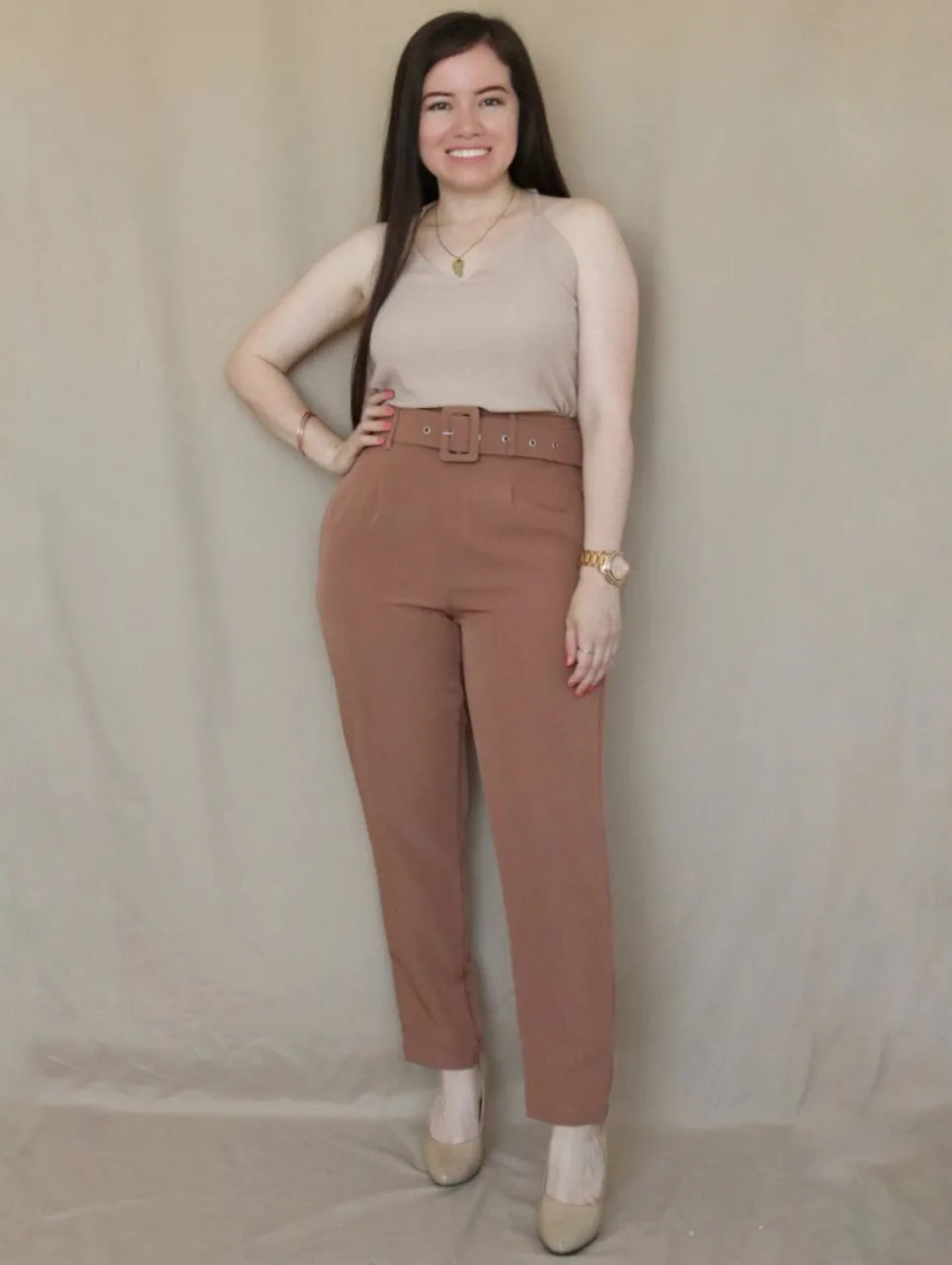 PANTALÓN SLOUCHY CON CORREA FORRADA