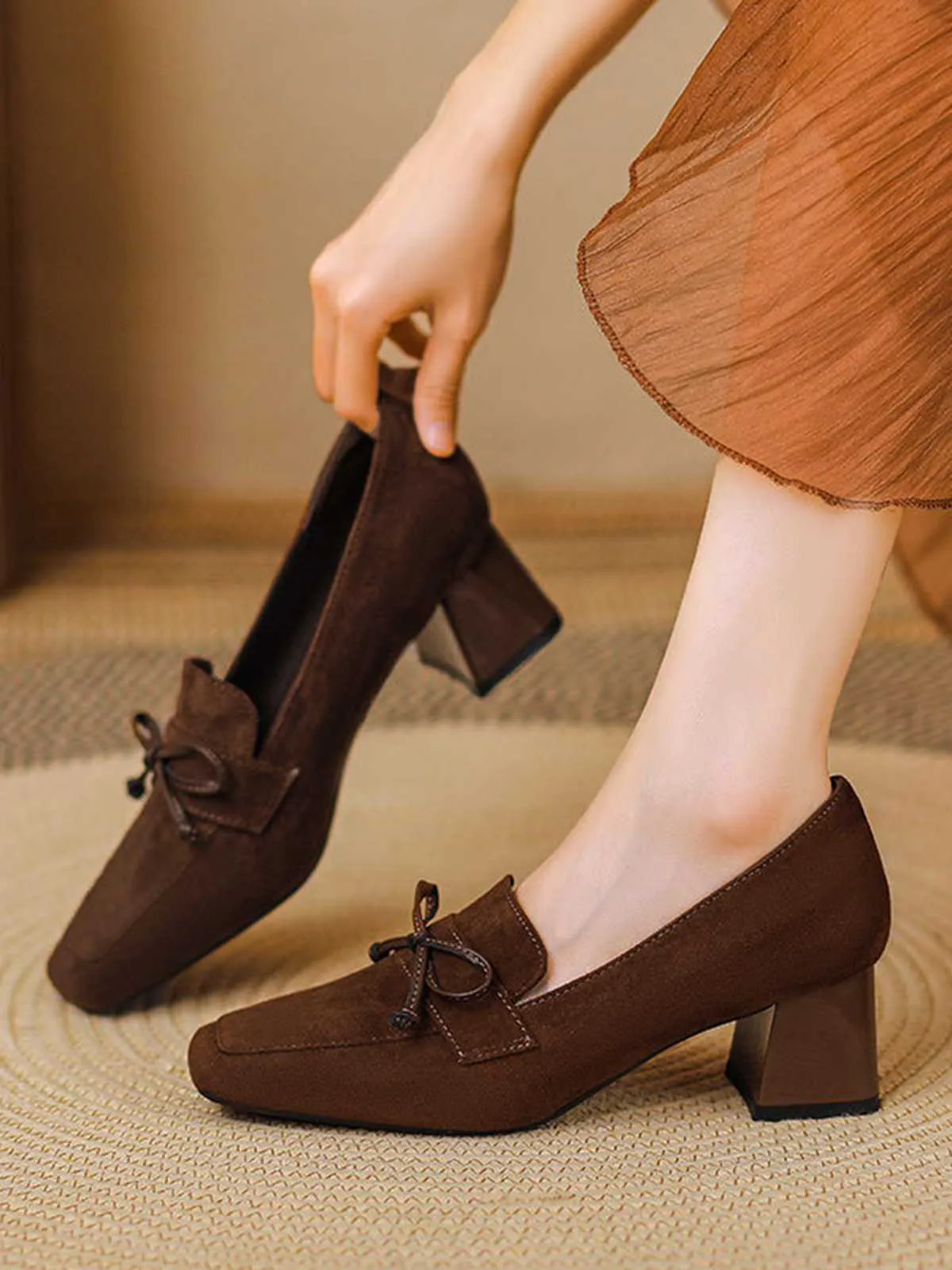 Retro Bow Square Toe High Heels Shoes