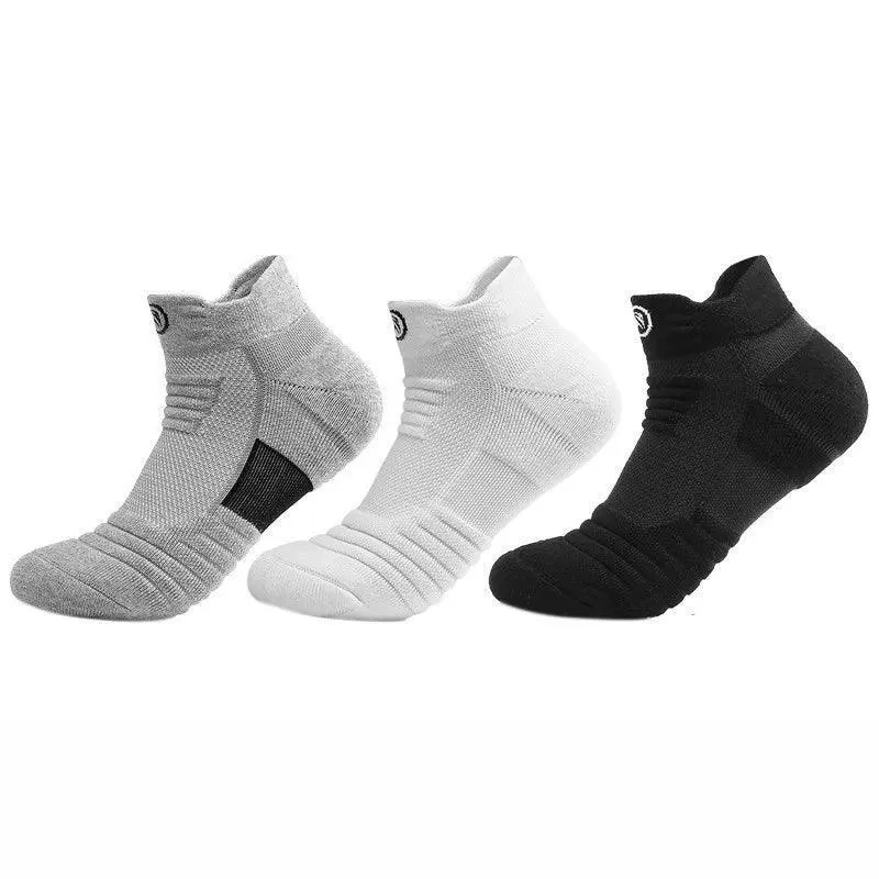 Stay Sure-Footed in Sports with Anti-Slip Cotton Socks