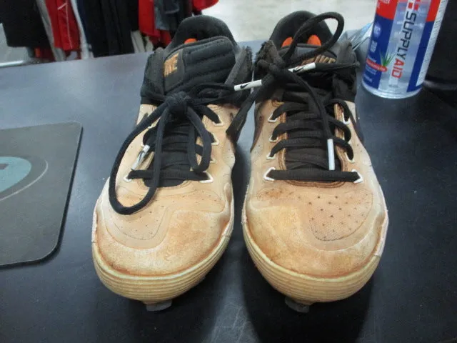 Used Nike Metal Baseball Cleats Size 5.5